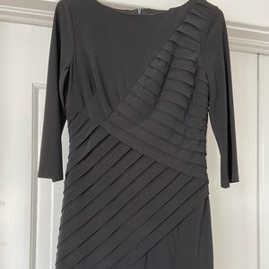 Gorgeous super flattering Adrianna Papell LBD